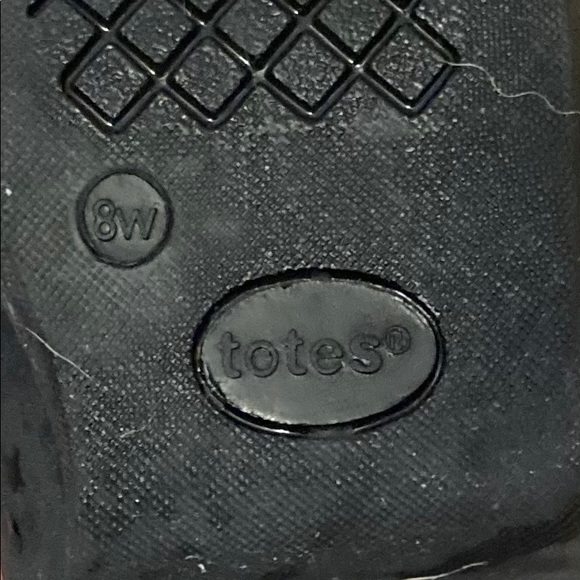 Totes black winter boots - Picture 6 of 7